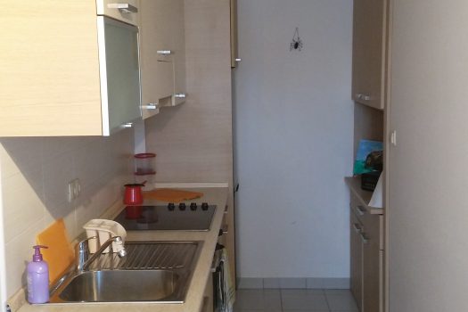 Iznajmljuje se stan u Omišlju