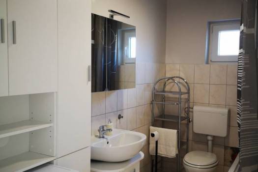 Iznajmljujem stan 3 sobe, Škrljevo