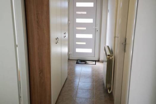 Iznajmljujem stan 3 sobe, Škrljevo