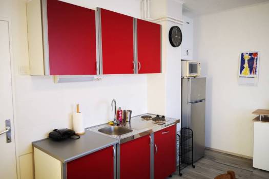 Iznajmljujem stan 3 sobe, Škrljevo