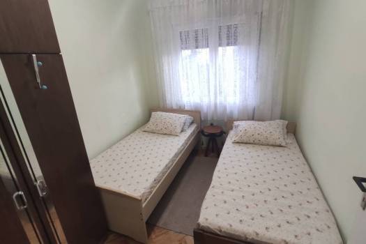 Najam stana za radnike na Škrljevu