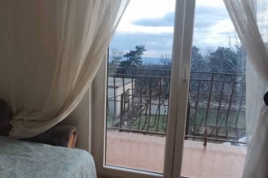 Najam stana za radnike na Škrljevu