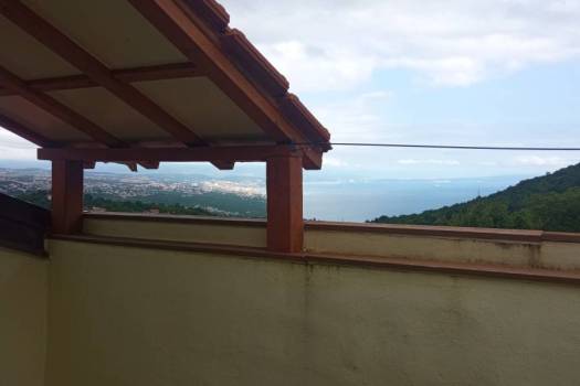 Stan u Matuljima potkrovlje 1s s Db