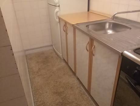 Trosoban stan za studente, zaposlenike ili obitelj (iznajmljivanje)