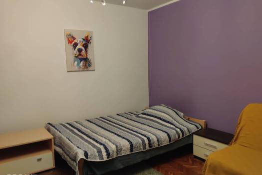 Iznajmljuje se jednosobni stan u Osijeku, na Sjenjaku