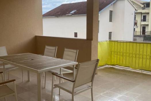 Stan, Split, Šine u najmu do 01.07.2024