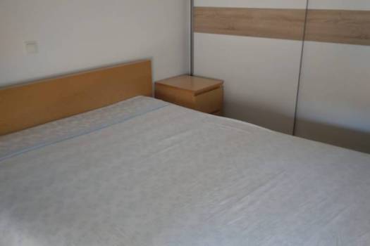 Stan sa garažnim parkirnim mjestom 50.00 m2, Split DUGOROČNO