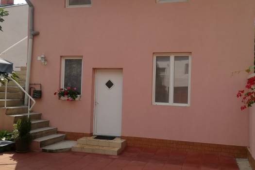 SOBE ZA STUDENTE(1 slobodna od 6)