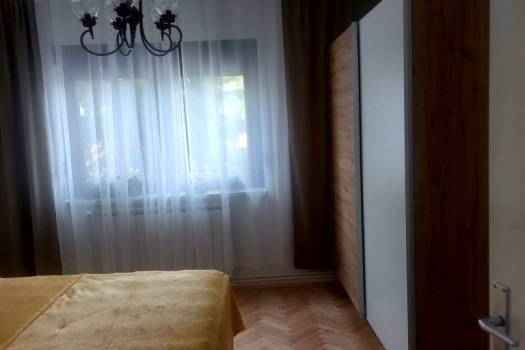 Mlinovi (Mihaljevac) Stan u privatnoj kući u visokom prizemlju